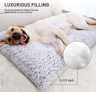 Anti-Slip Pet Sleeping Mat Washable , Dog Bed Deluxe Plush Dog Crate Beds Fluffy Comfy Kennel Pad